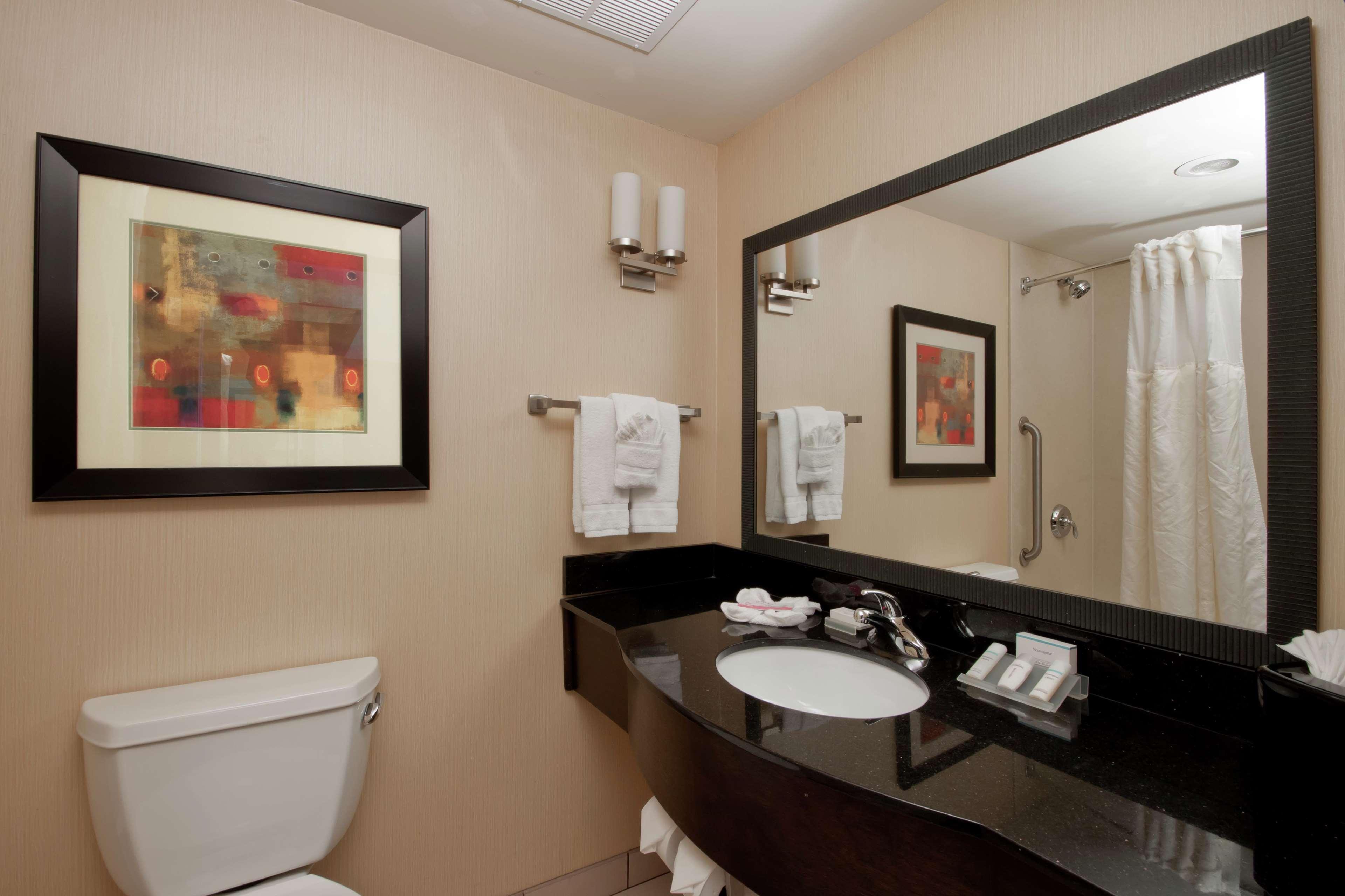 Hilton Garden Inn Oklahoma City Midtown Kültér fotó